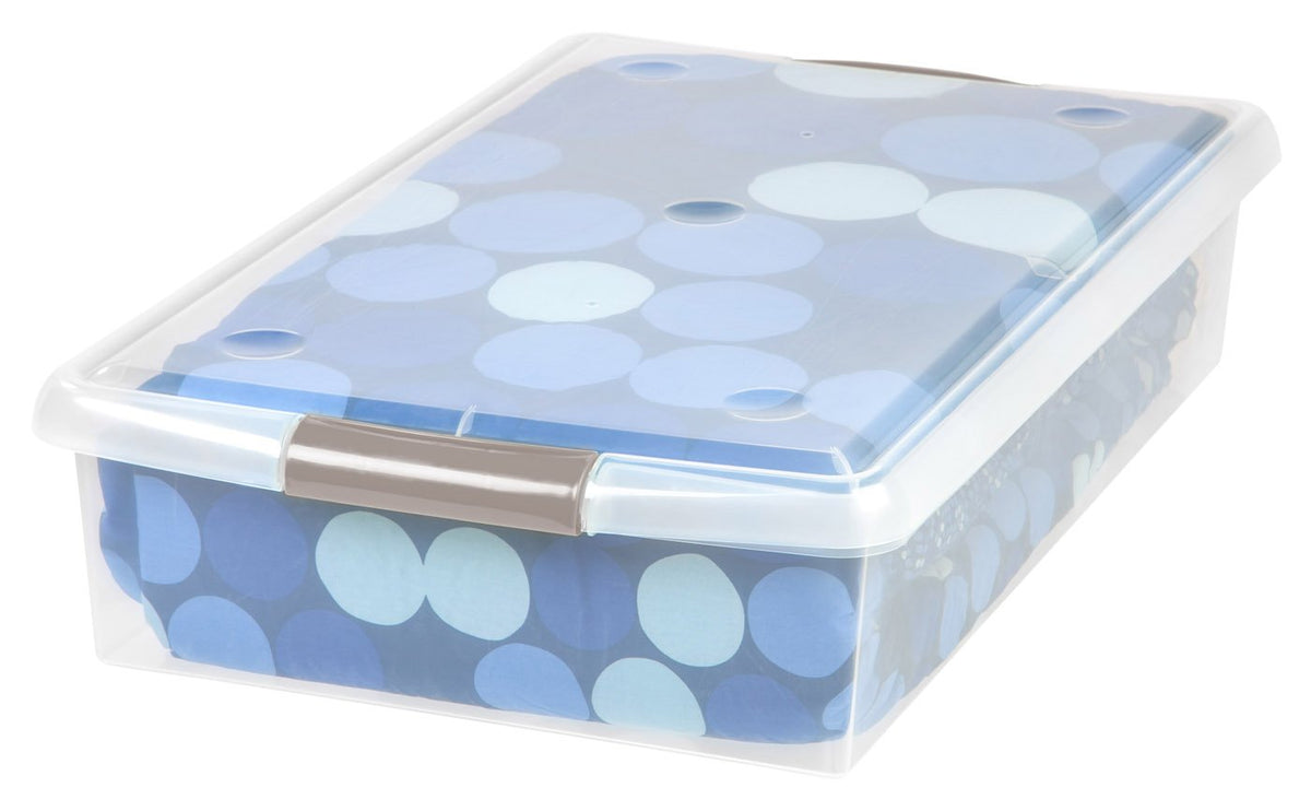 ss-ub_pebblebeach_propped_bedding_a294bdff-860e-43c9-9f06-37f8b9593e08